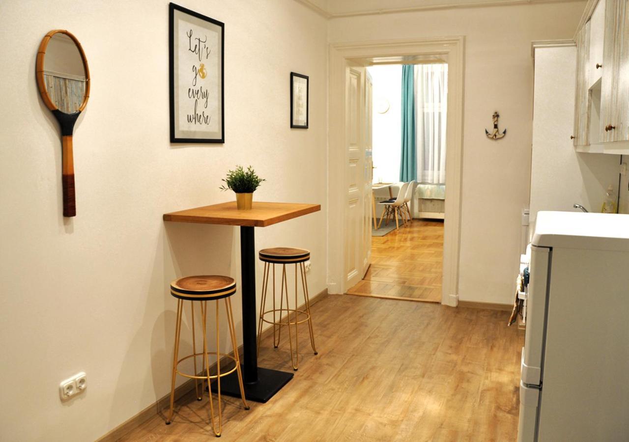 Cozy Design Home - Near Keleti & Citypark ブダペスト エクステリア 写真
